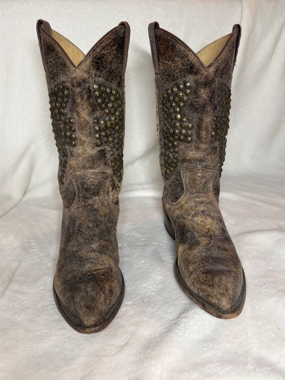 Frye Billy Hammered Studded Brown Distressed Leather Western Heeled Boots - Picture 2 of 9